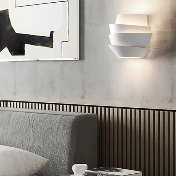 Luvikno | NordGlow Dual Light Wall Sconce – Skandinavisk Stil Jern Vegglampe for Moderne Interiører