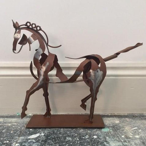 Hollow Metal Horse Ornament | Luvikno