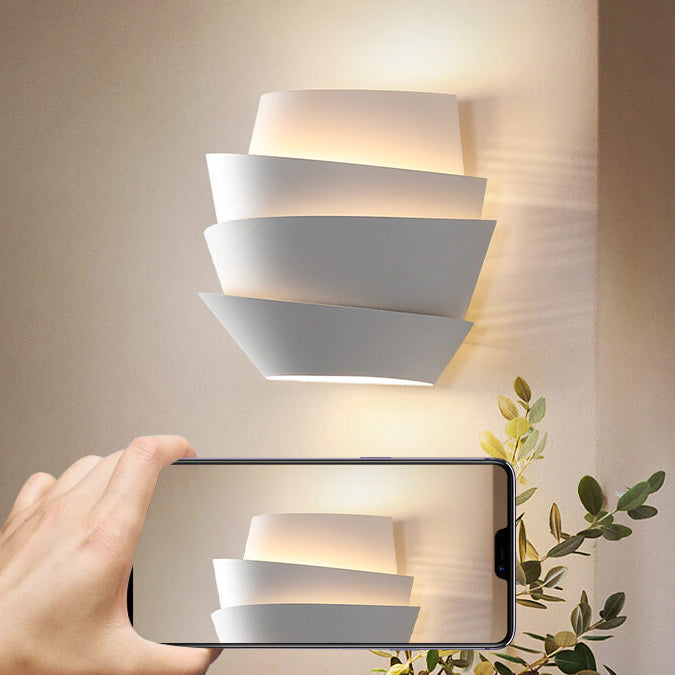 Luvikno | NordGlow Dual Light Wall Sconce – Skandinavisk Stil Jern Vegglampe for Moderne Interiører