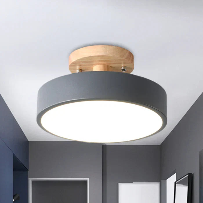 Skandinavisk LED Taklampe - NordWood | Luvikno