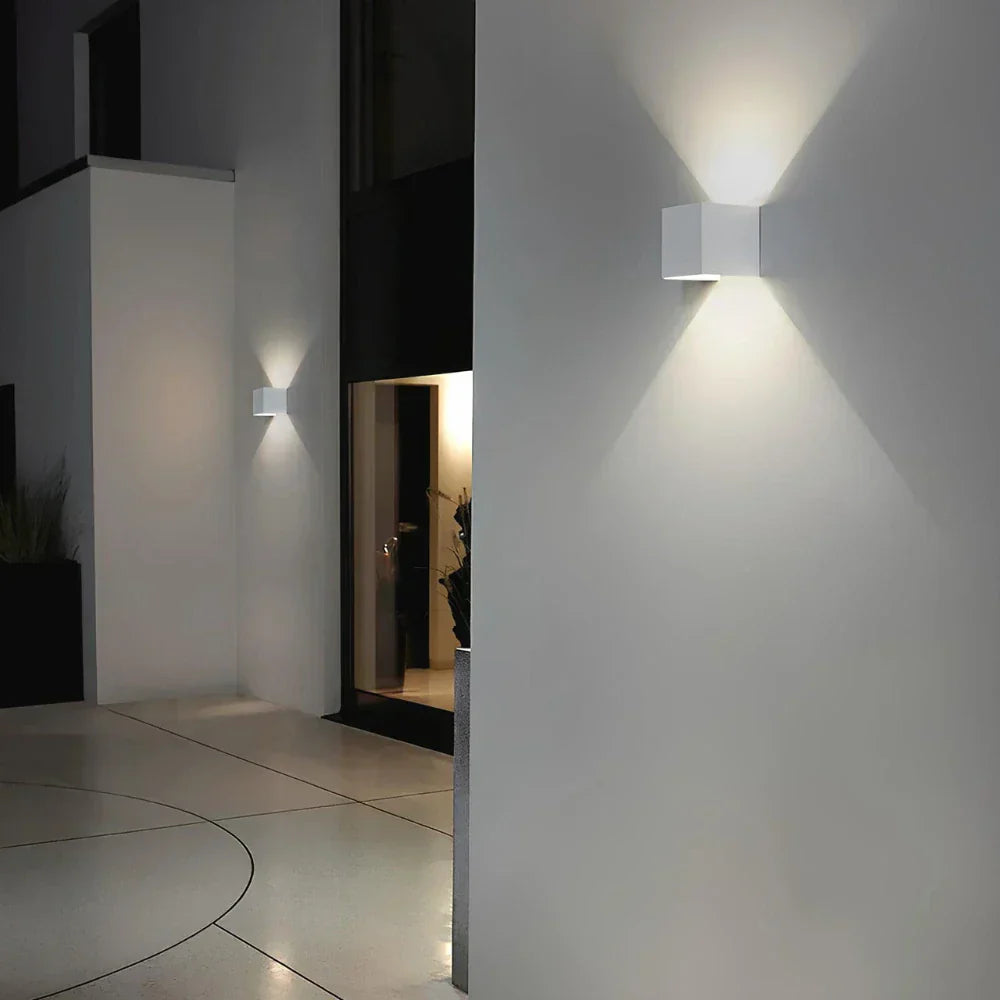 Moderne svart aluminium vegglampe Luvikno