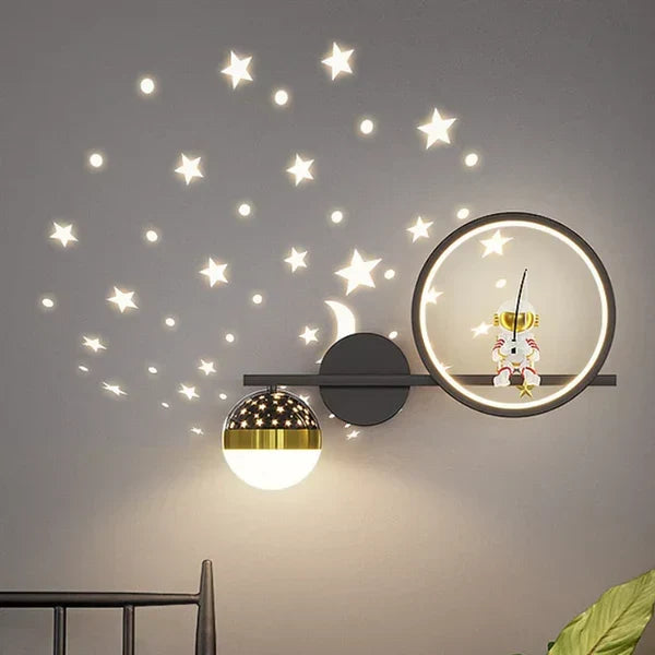 Vegglampe for barnerom - GlowNest | Luvikno