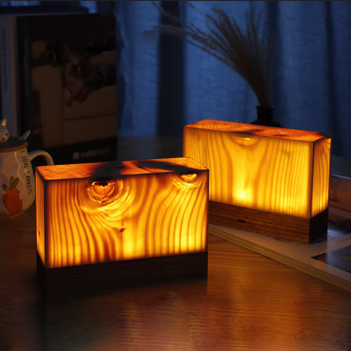 Stilig LED Bordlampe - WoodGlow | Luvikno