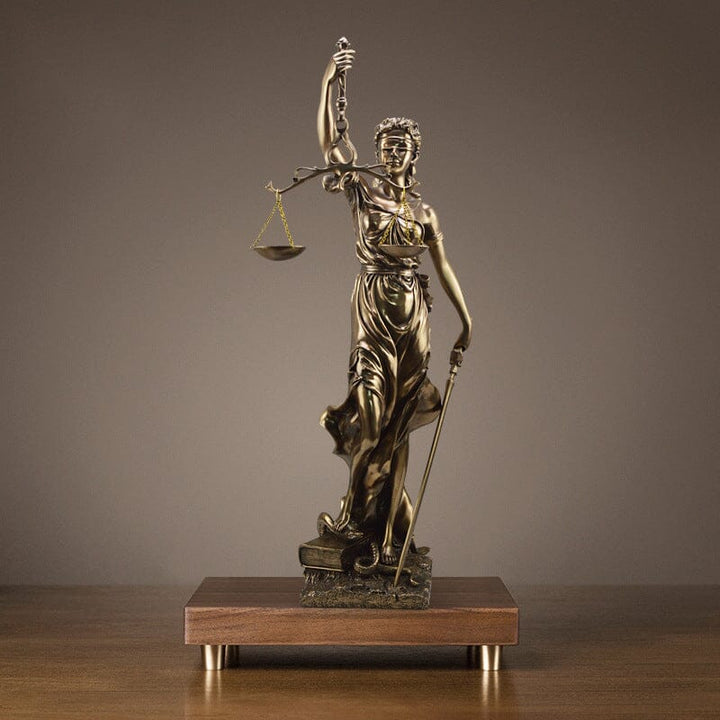 Gudsinnes av rettferdighet statue dekorasjon | Luvikno