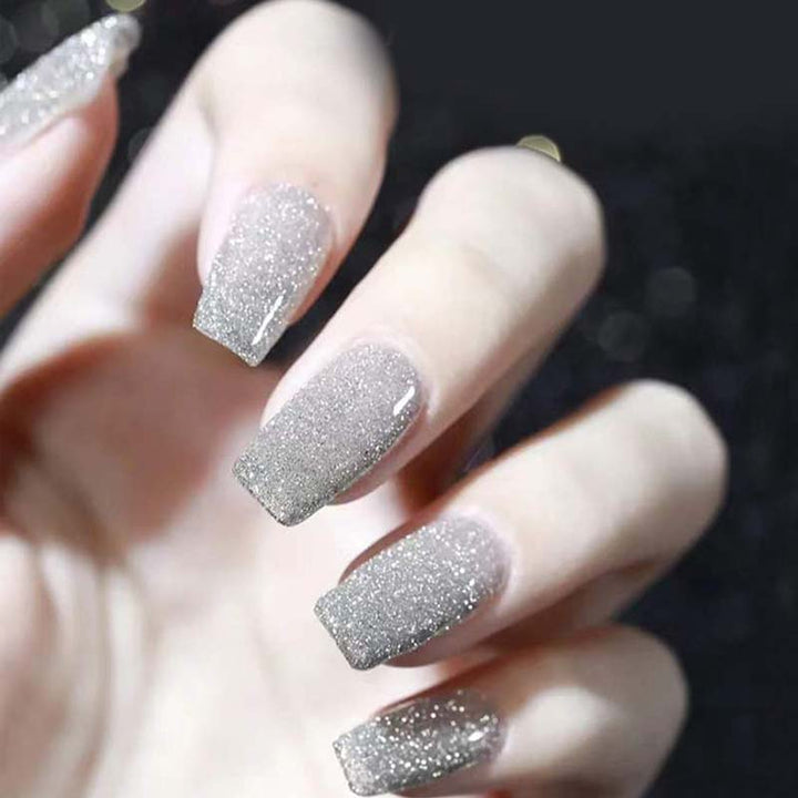 Glitter og diamant neglelakk (8ml) | Luvikno