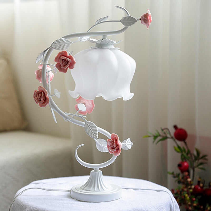 Rose Bordlampe Glass Luviknoomst Design Nattbord Lys | Luvikno