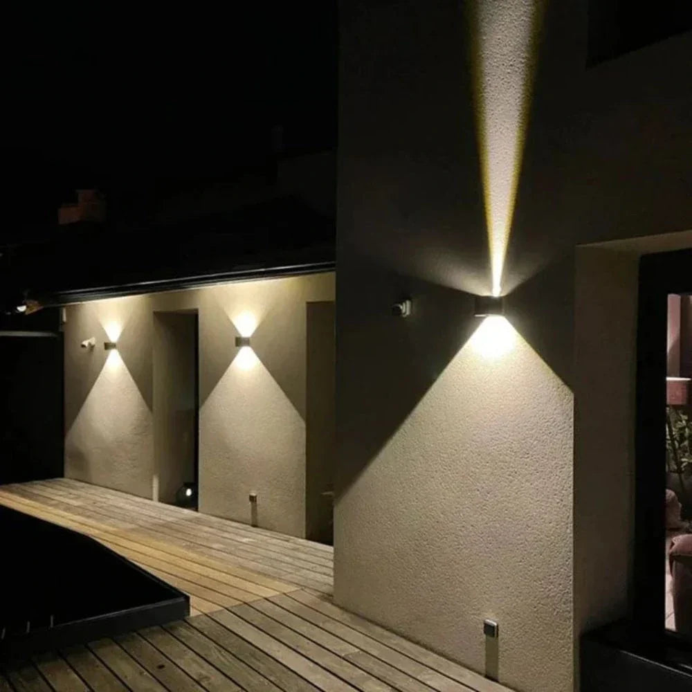 Moderne svart aluminium vegglampe Luvikno