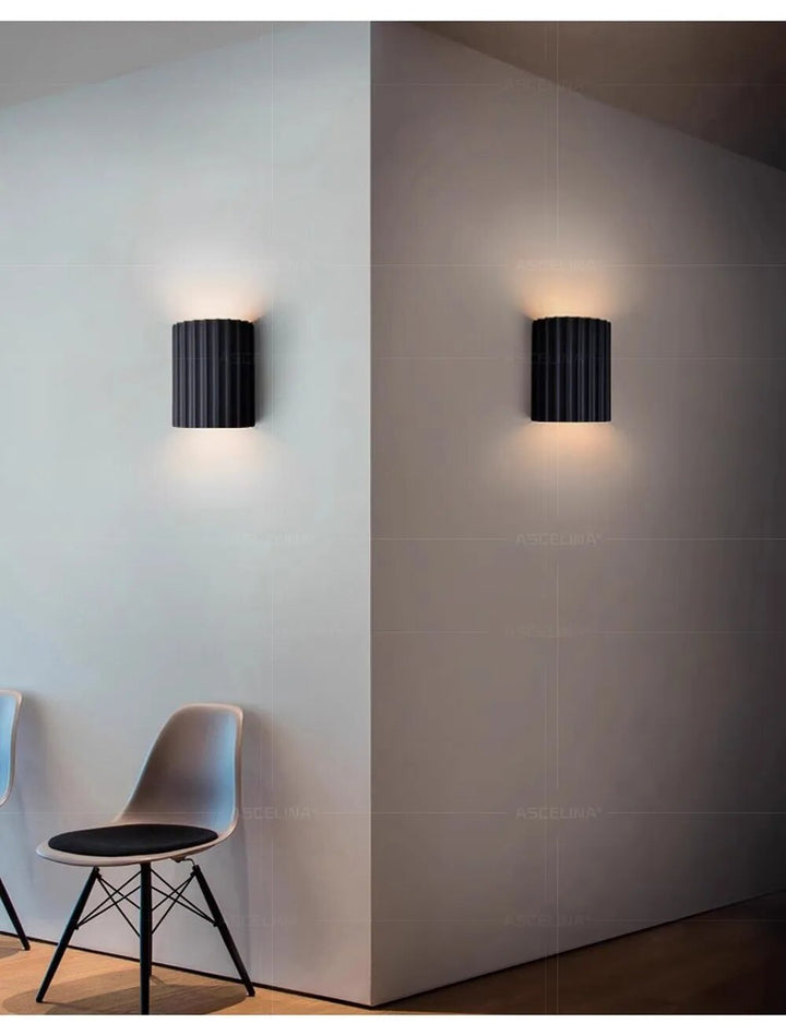 Luvikno | Stilig ArtiGlow Vegglampe - Elegant Belysning av Ditt Interiør