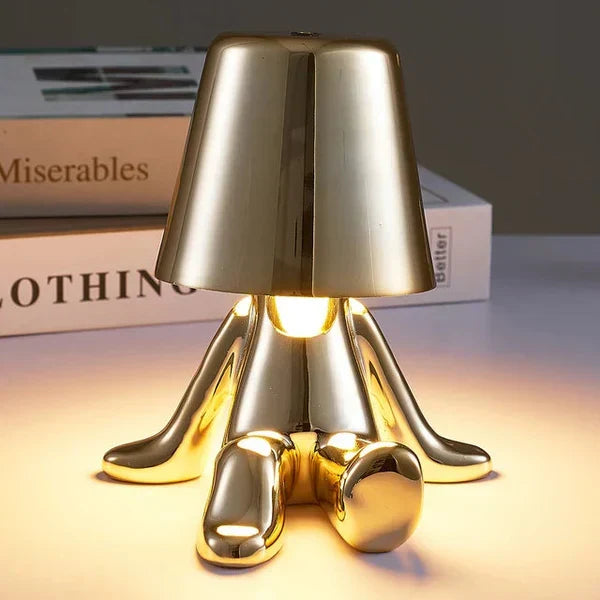 Elegant bordlampe for ditt interiør Luvikno