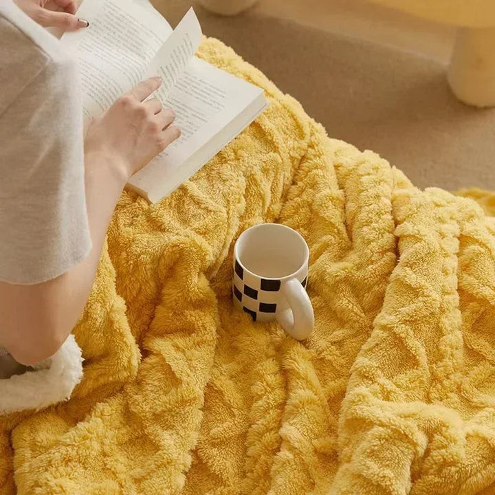 Luvikno | Tykk lammeull vinter fleece teppe - LuxyCozy