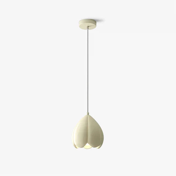 Luvikno | FlowerGlow Pendant - Elegant kremfarget pendant for varme atmosfæriske interiører