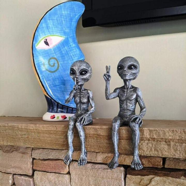 Statue Garden Alien | Luvikno