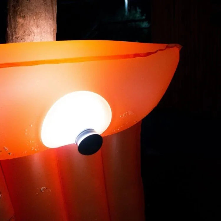 LED vegglampe med oppladbart sugefeste Luvikno