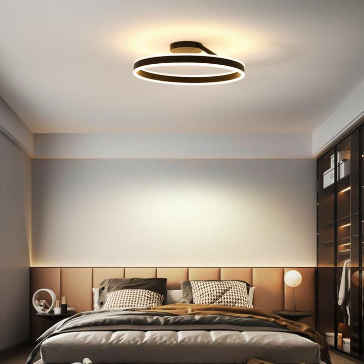 Luvikno | RadiantGlimmer Taklampe - Luksuriøs gull LED-belysning med metallelementer