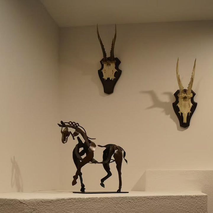 Skulptur Hest "Adonis" | Luvikno
