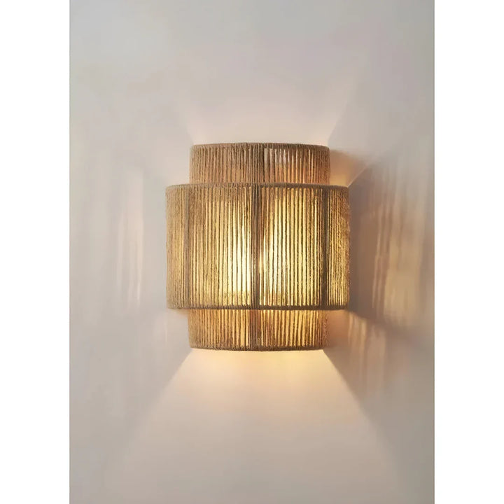 Luvikno | Moderne Flettet Rattan Vegglampe