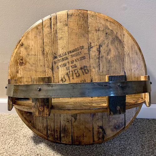 Whiskeyfat Vegghylle | Rustikk Massivtre-Design | Rund