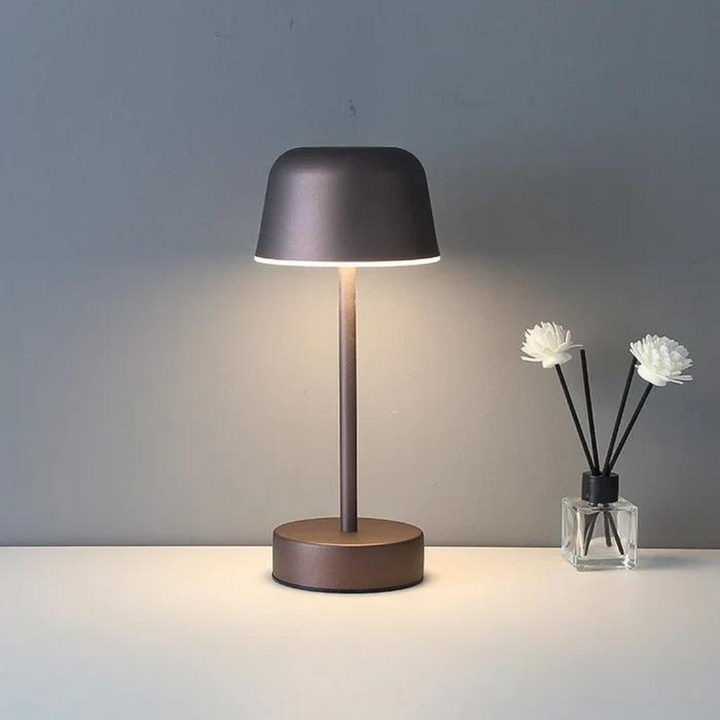 Luvikno | Stylish trådlampen med justerbart lys og design