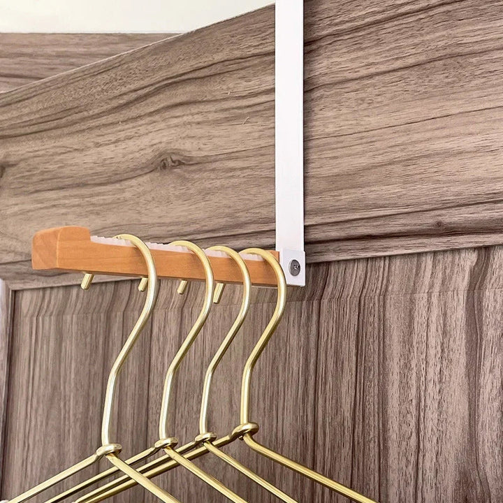 Luvikno | HangClothes – Den sammenleggbare premium dørkroken!