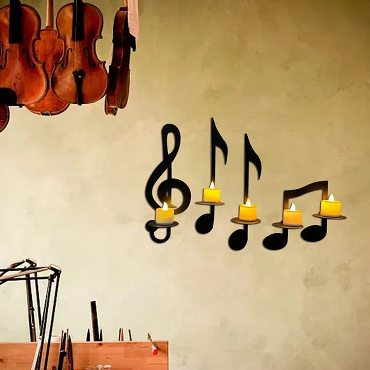 Luvikno | Lysestake med musikknoter