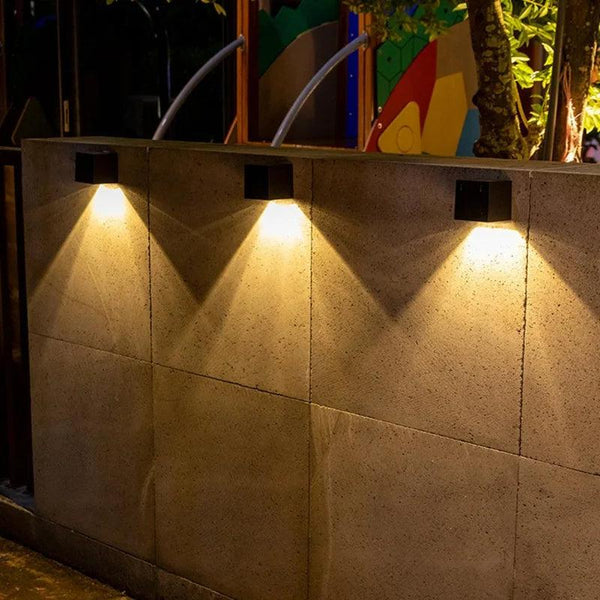 2 i 1 Solcellevegglampe for utendørsbruk | Luvikno