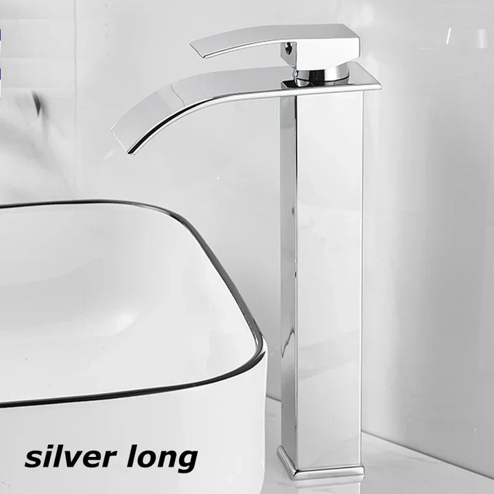 Luvikno | Vannfall Vanity Tap Aqualis Noir | Rustfritt Stål | Varmt & Kaldt Vann | For Bad & Gjestetoalett