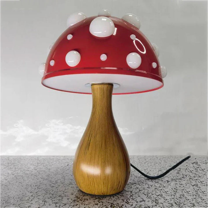 Mushroom Lamp – Retro LED Bordlampe i Sopdesign for Koselige Innendørsrom | Luvikno