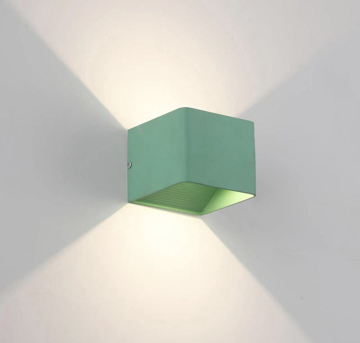 Imogen Moderne Firkantet Vegglampe | Luvikno
