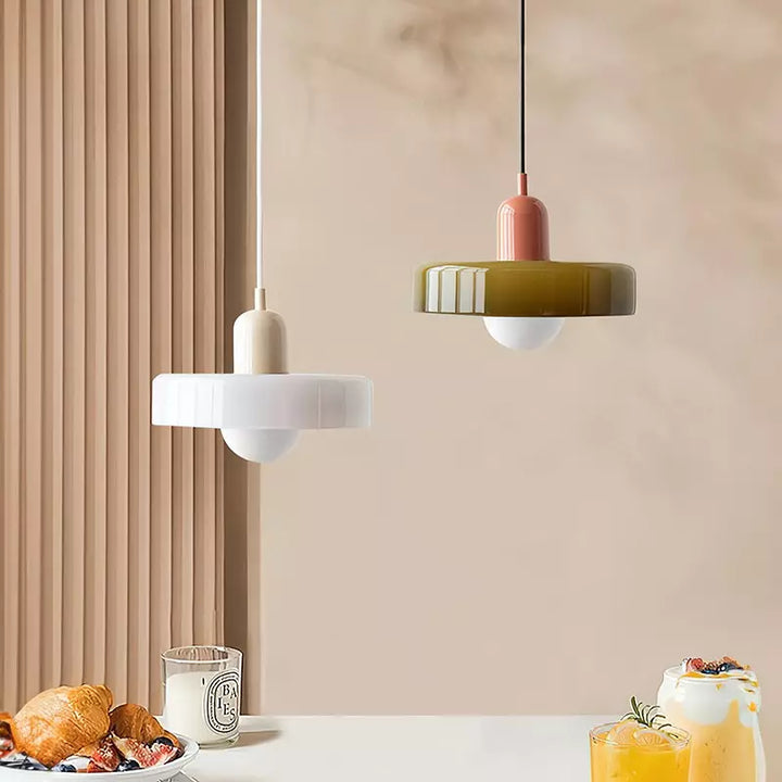 Farget glasspendellampe - BauLume | Luvikno