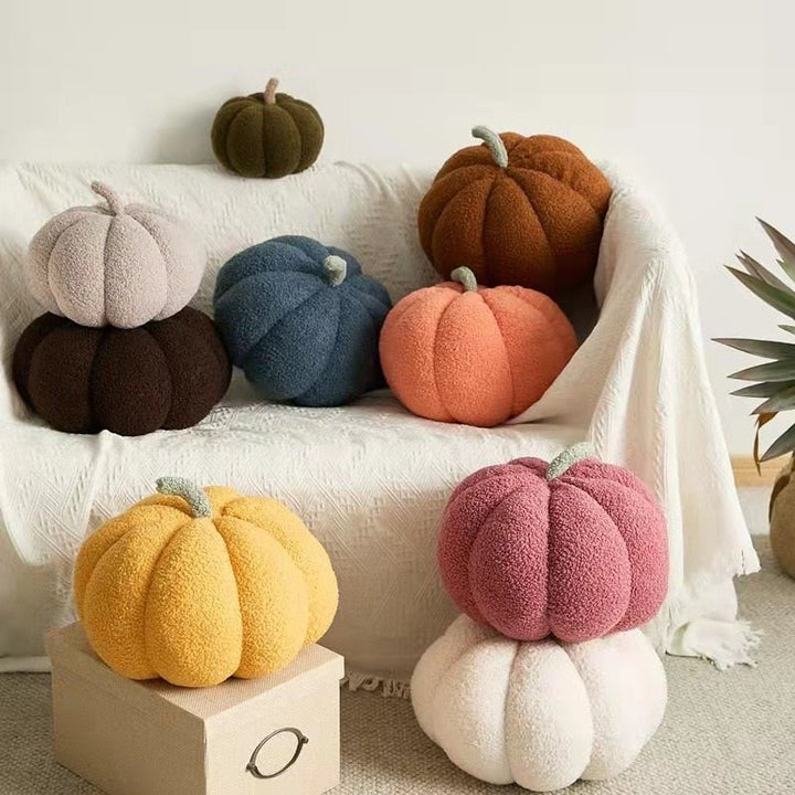 CozyPumpkin – Myk høstgresskarpute Luvikno