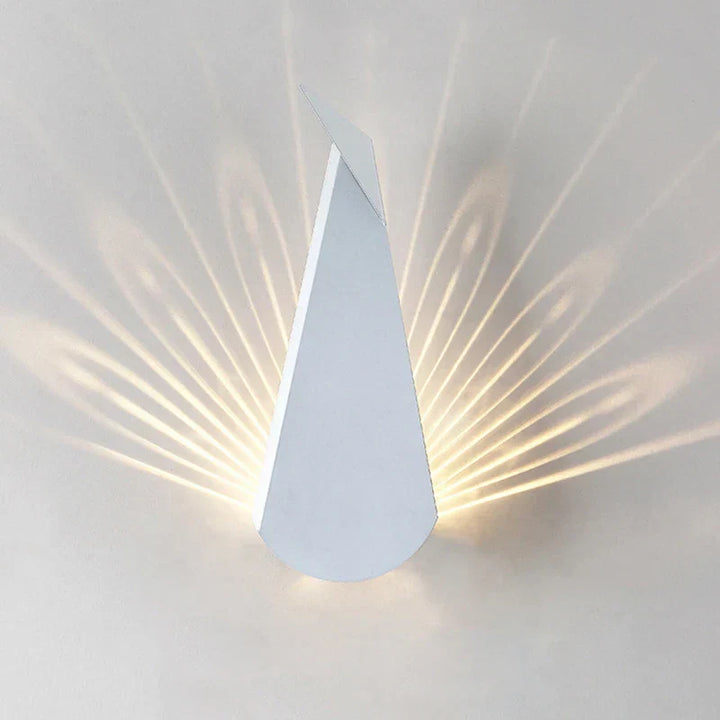 ElegantLuxe - Moderne LED Vegglampe Påfugl Fjær Skålift