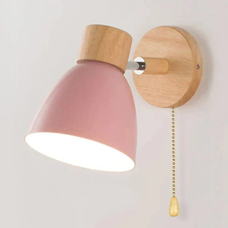 Elegant veggapplikasjon i tre - moderne og varmt design | Luvikno