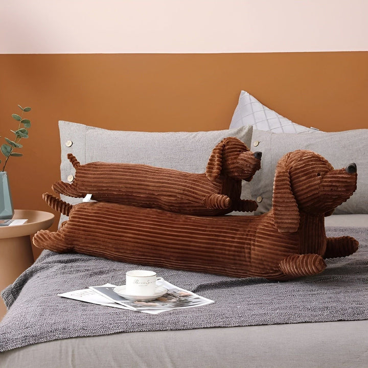 SnuggleHound Pute - Ergonomisk Dachsund Plysjpute | Luvikno