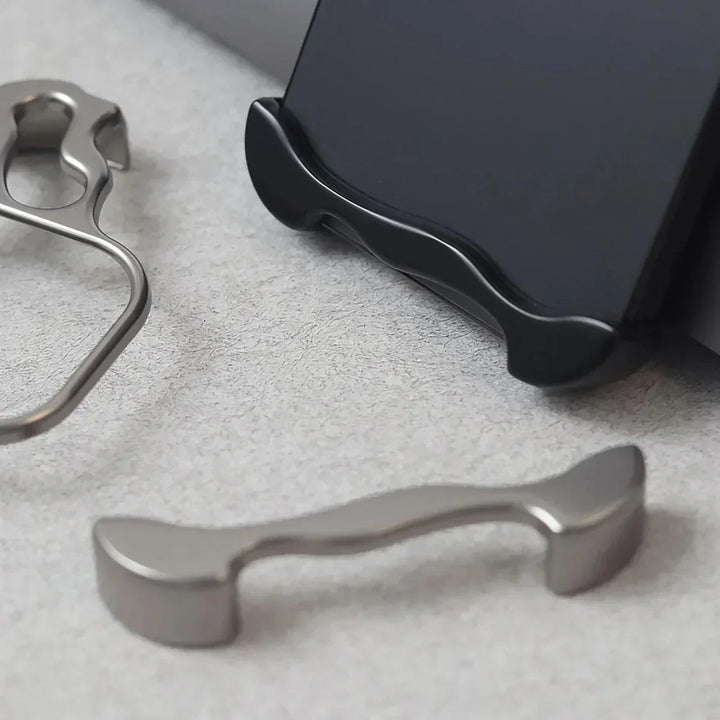 TitanShield Case - Stilig Beskyttelse for iPhone Kanter Luvikno