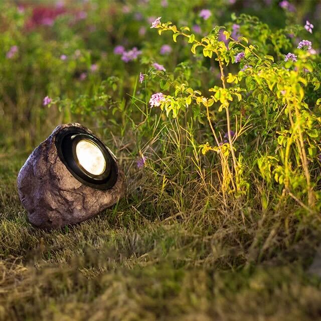 Rocky Glow - Elegant Solar Lampe for Utendørs | Luvikno