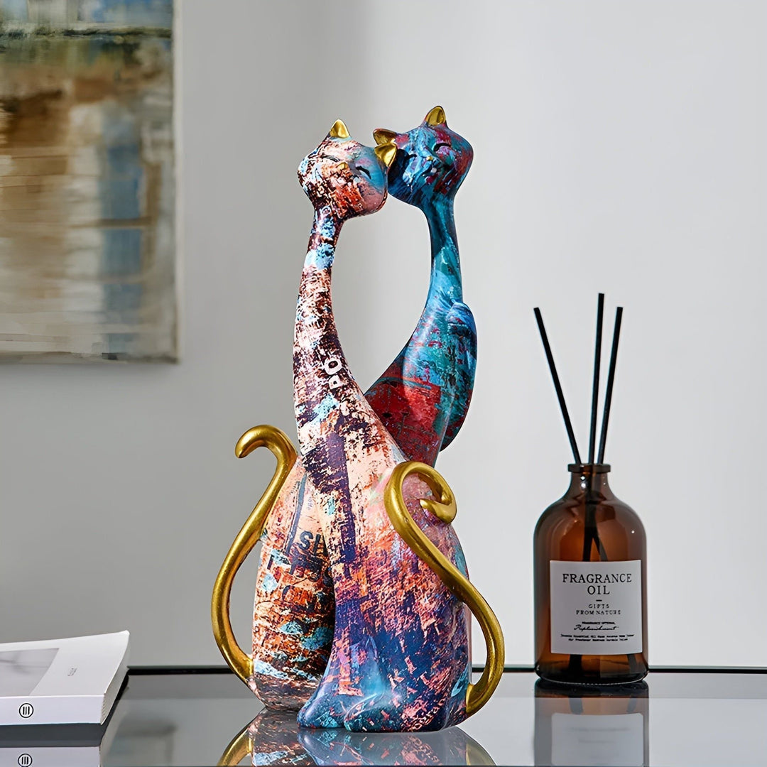 Sweet Lovers - Håndmalt Kattepar Skulptur for Evig Kjærlighet | Luvikno