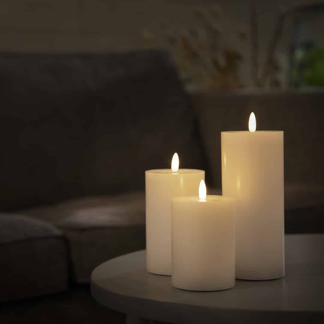 LED Lys (1 stk) med realistisk 3D-flamme 5 x 20 cm | Luvikno