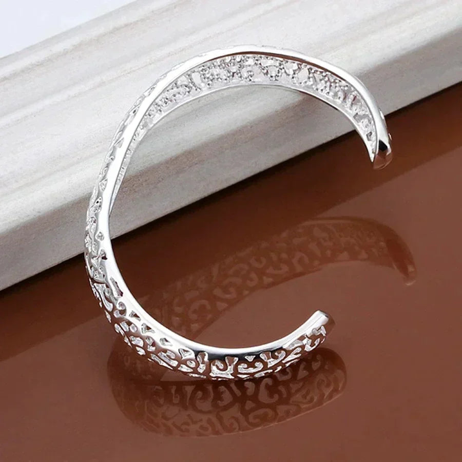 Elegant Sølv Filigran Armbånd | Unikt og Fortryllende Design Luvikno