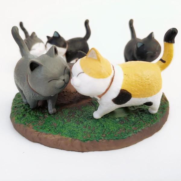Mini Spaserende Katt Figurer | Luvikno