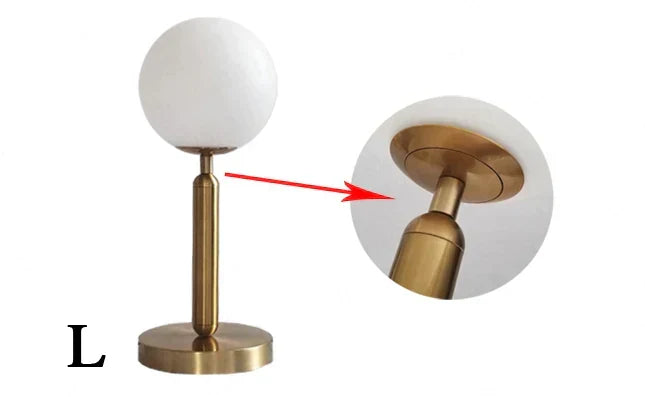 Luvikno | Stilfull messing- og glass LED bordlampe – GlowSphere