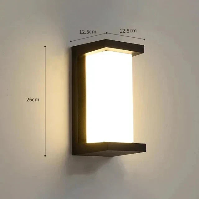 Moderne LED Vegglampe for Utendørs - LumaLine, Energisparende og Stilig, Ideell for Hage og Terrasse | Luvikno
