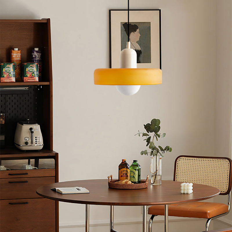 Fargerik Bauhaus-Stil Pendellampe - StiloGlas | Luvikno