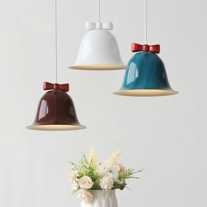 ElegantBow – Moderne Bue LED Pendellampe for Atmosfærisk Belysning Luvikno