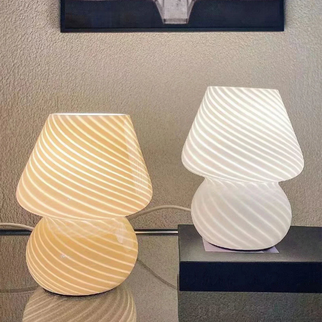 Luvikno | Luksuriøs Murano Glass Bordlampe - Elegant og Unik