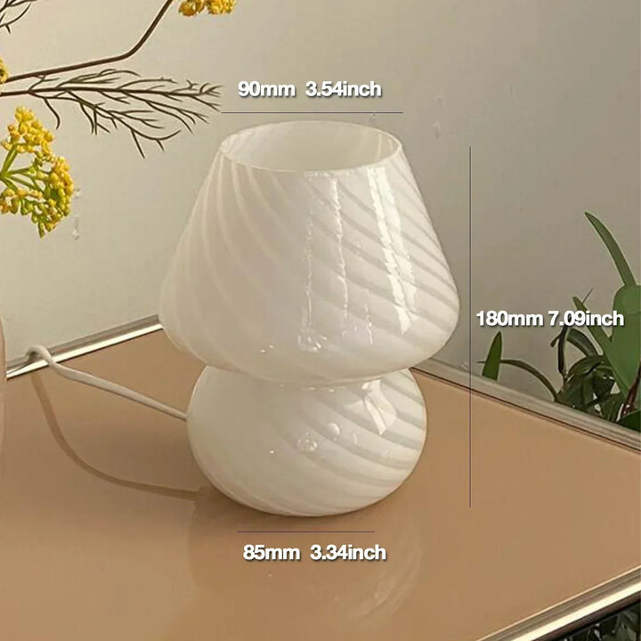 Luvikno | Luksuriøs Murano Glass Bordlampe - Elegant og Unik
