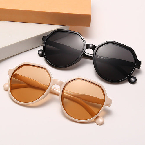 Dame moter solbrille med markant åttekant-design Luvikno
