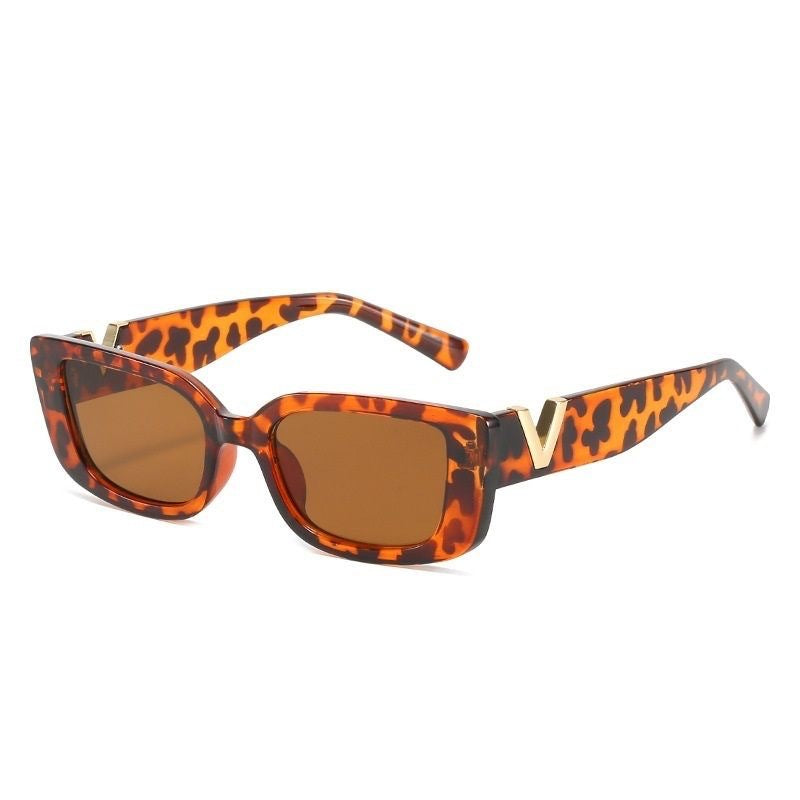 Dame moterik solbrille med markant trykk Luvikno