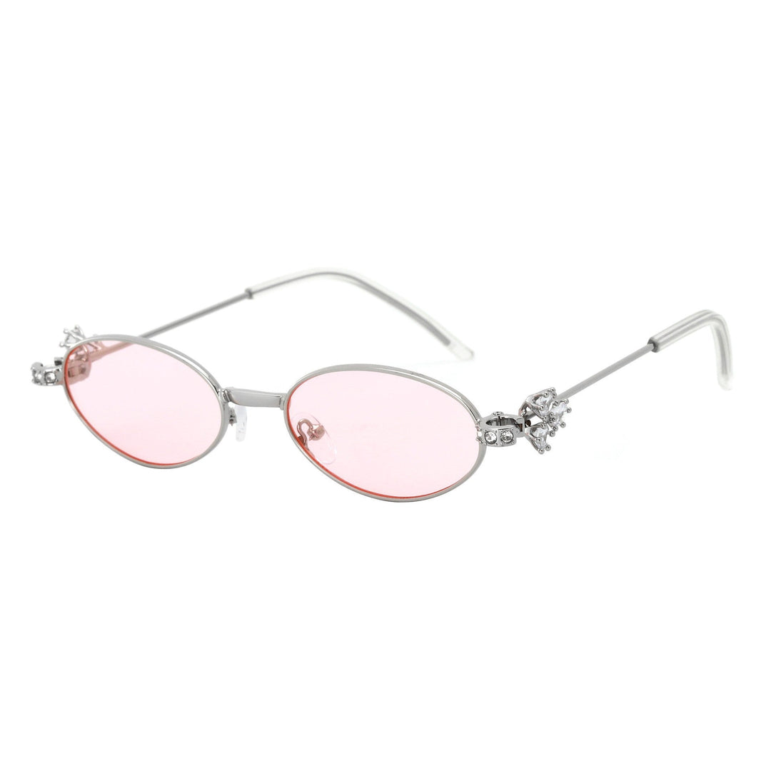 Dame Designer solbrille med elegant, speilvendt ramme og stilige dekorasjoner Luvikno