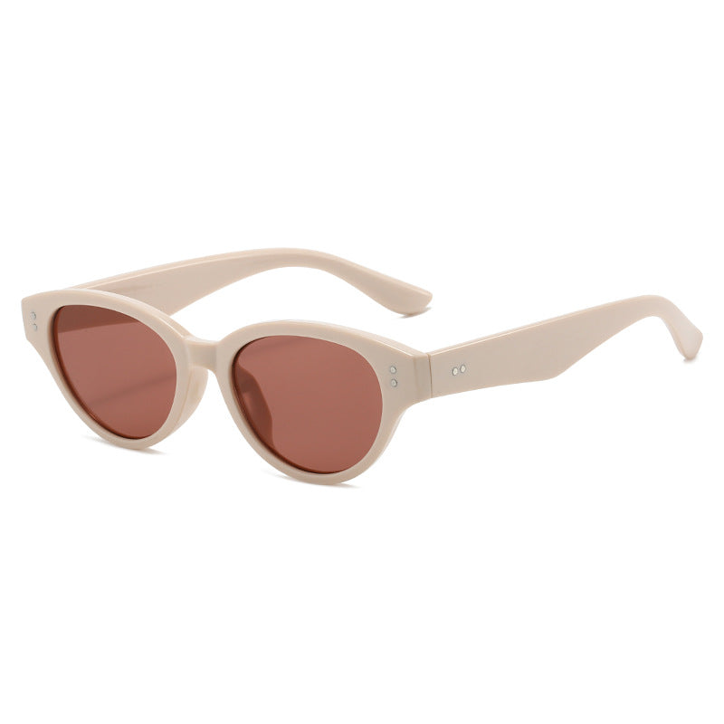 Dame Cat-Eye solbriller med retro-inspirert rammestruktur Luvikno