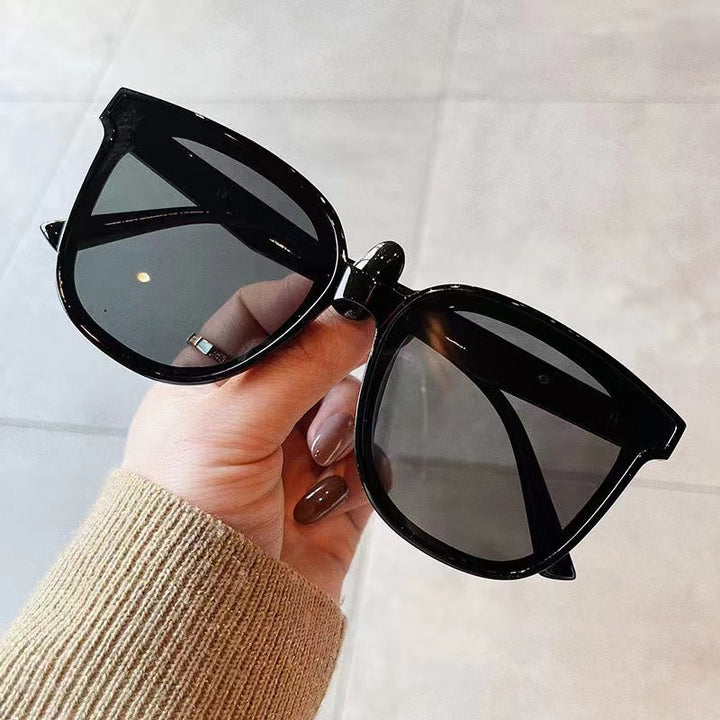 Dame Moderne Cat-Eye Solbriller med trendy design Luvikno